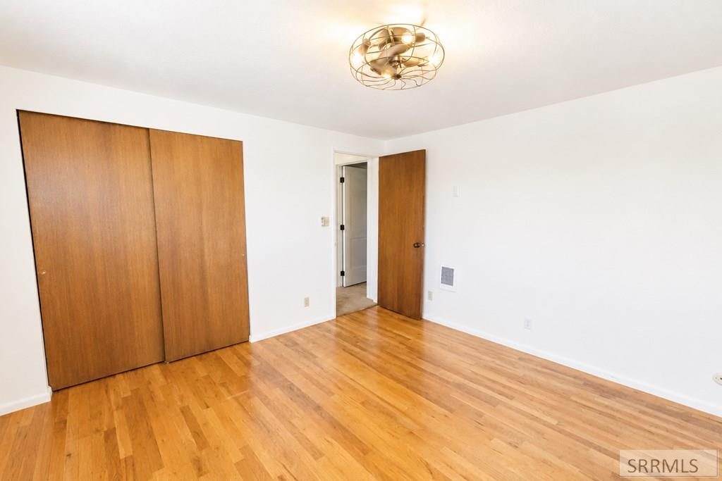 347 S Skyline Drive Property Photo 10
