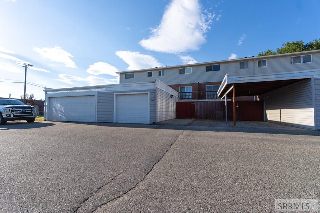 347 S Skyline Drive Property Photo 14