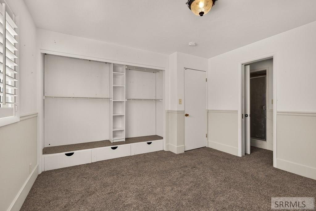 1355 S Shilling Avenue Property Photo 23