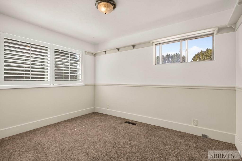 1355 S Shilling Avenue Property Photo 26