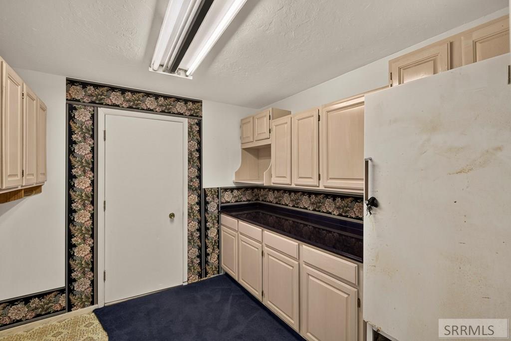 1355 S Shilling Avenue Property Photo 31