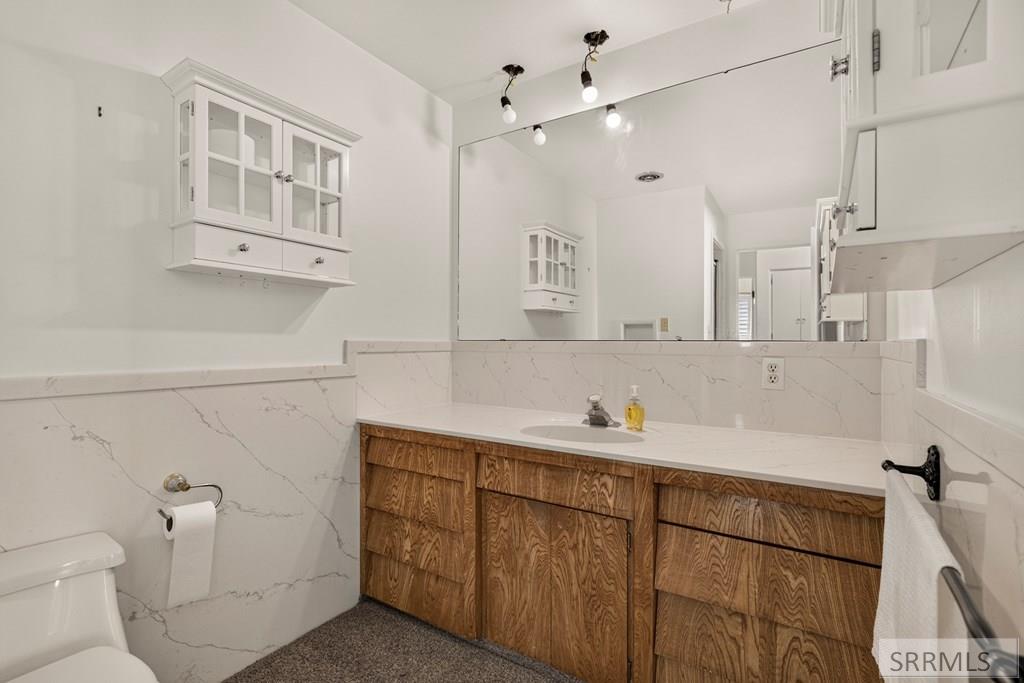 1355 S Shilling Avenue Property Photo 37