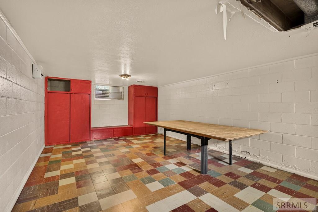 1355 S Shilling Avenue Property Photo 38