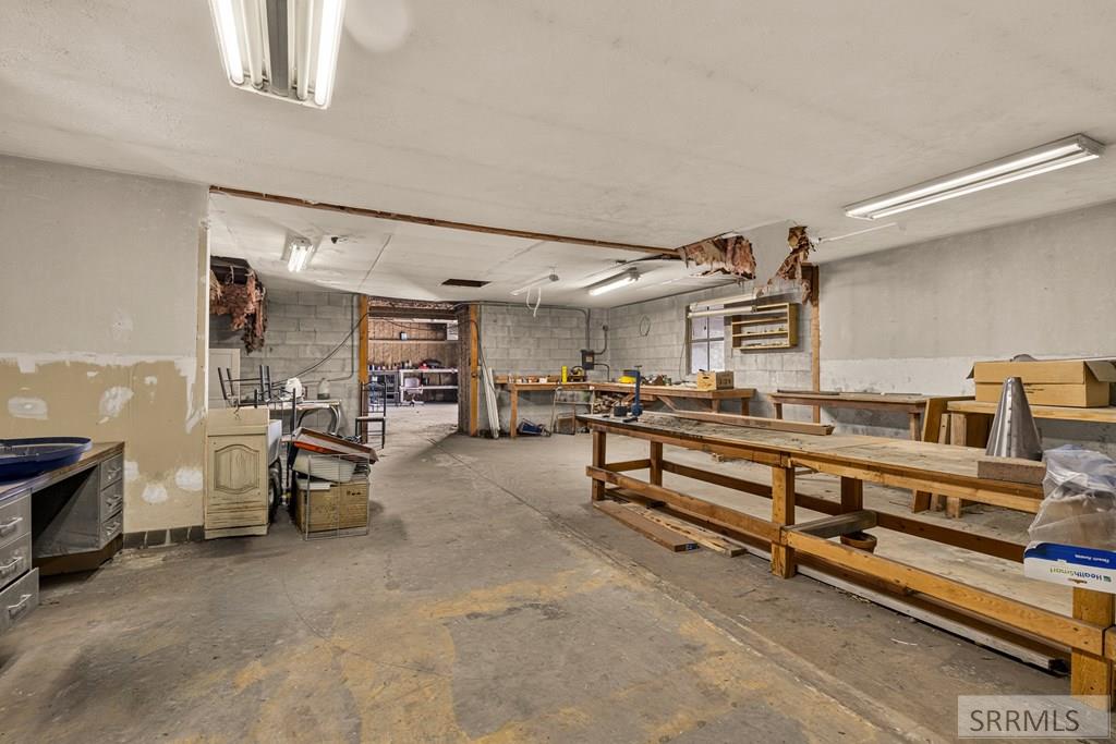 1355 S Shilling Avenue Property Photo 43
