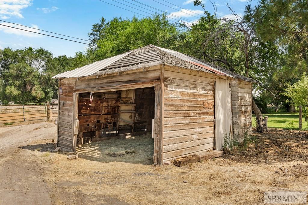 1355 S Shilling Avenue Property Photo 61