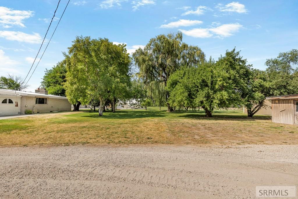 1355 S Shilling Avenue Property Photo 63