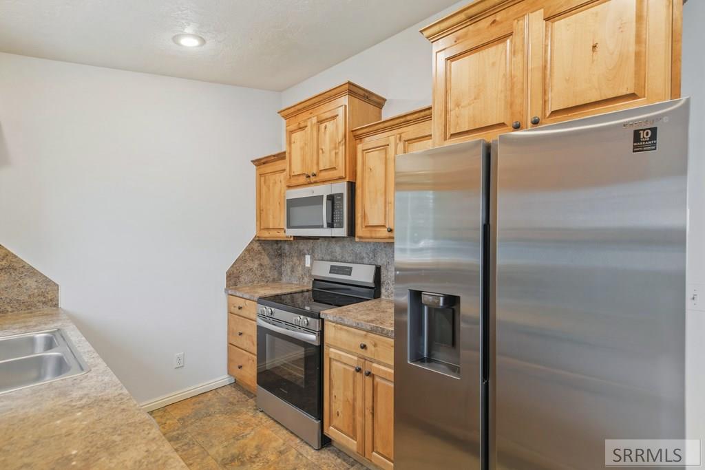 4234 E 295 N Property Photo 12