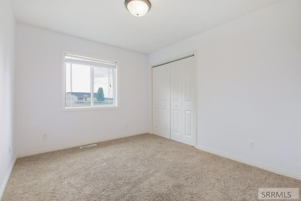 4234 E 295 N Property Photo 19