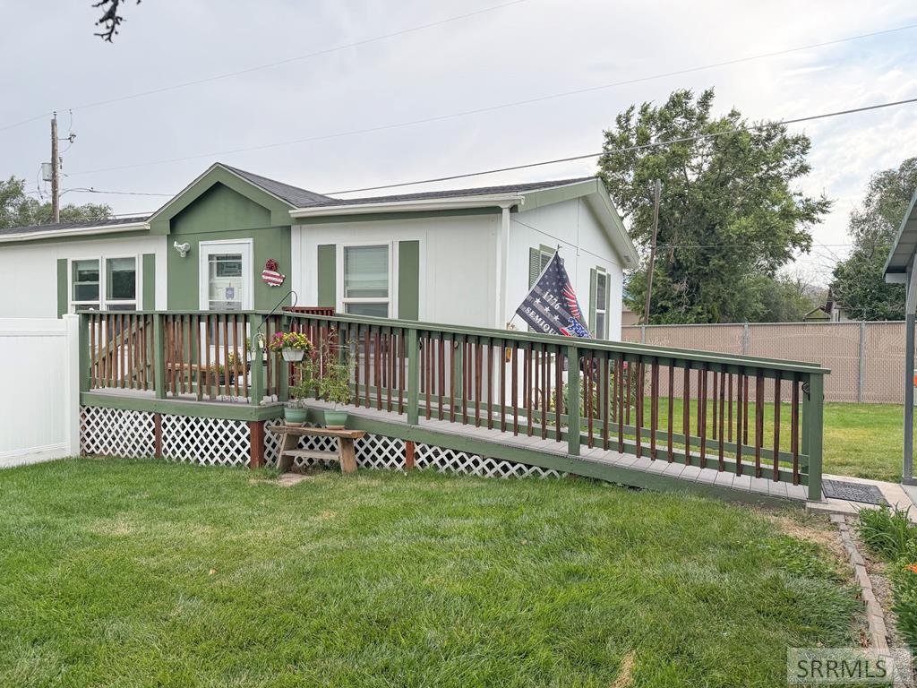 3920 Nora # 10 Property Photo 1