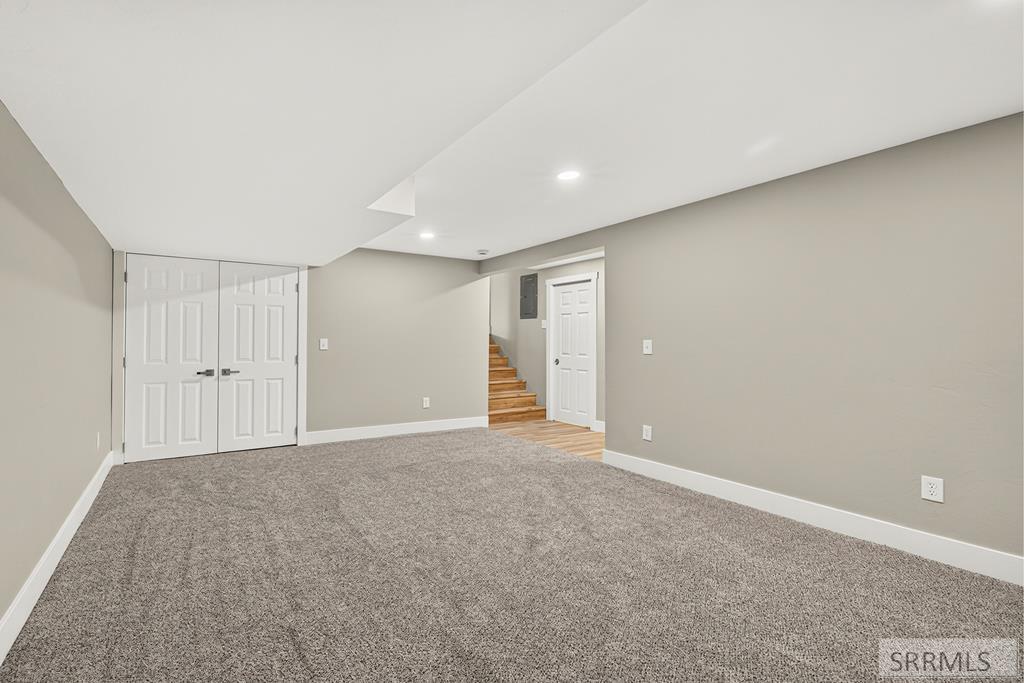 413 Logan Drive Property Photo 19