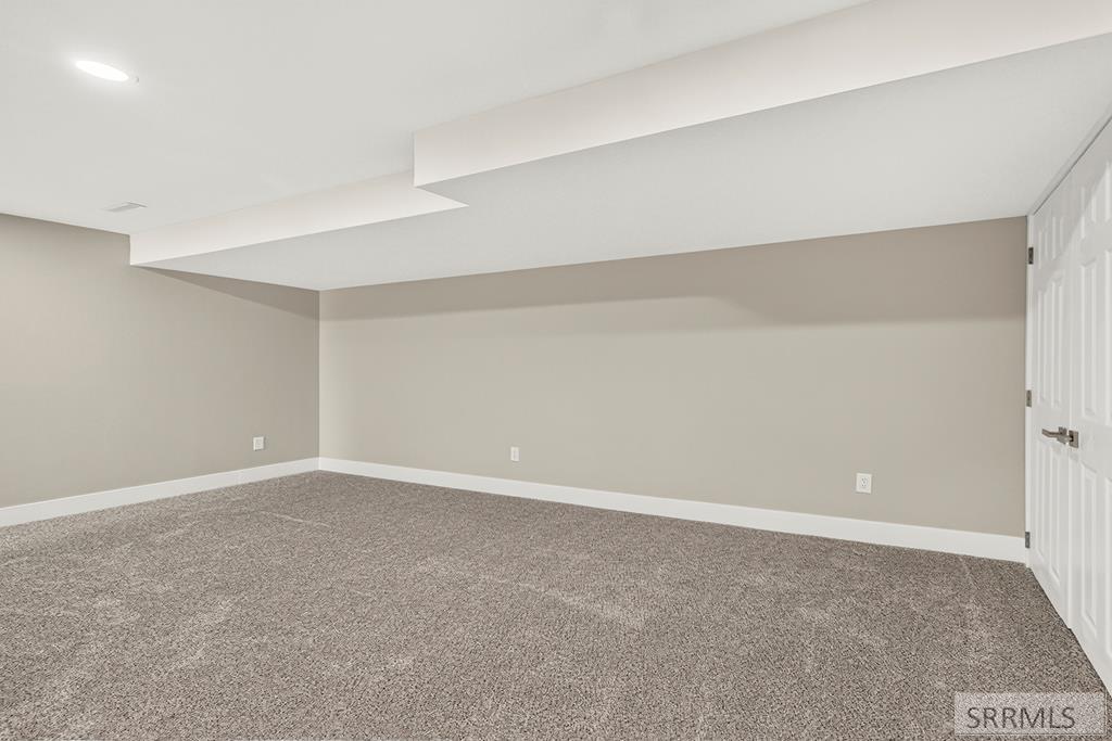 413 Logan Drive Property Photo 22