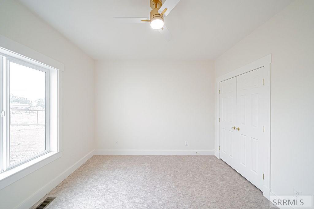 3811 E 228 N Property Photo 30