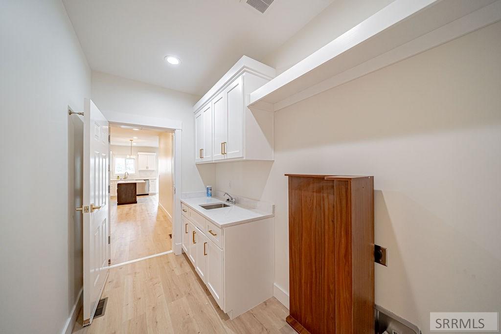 3811 E 228 N Property Photo 34