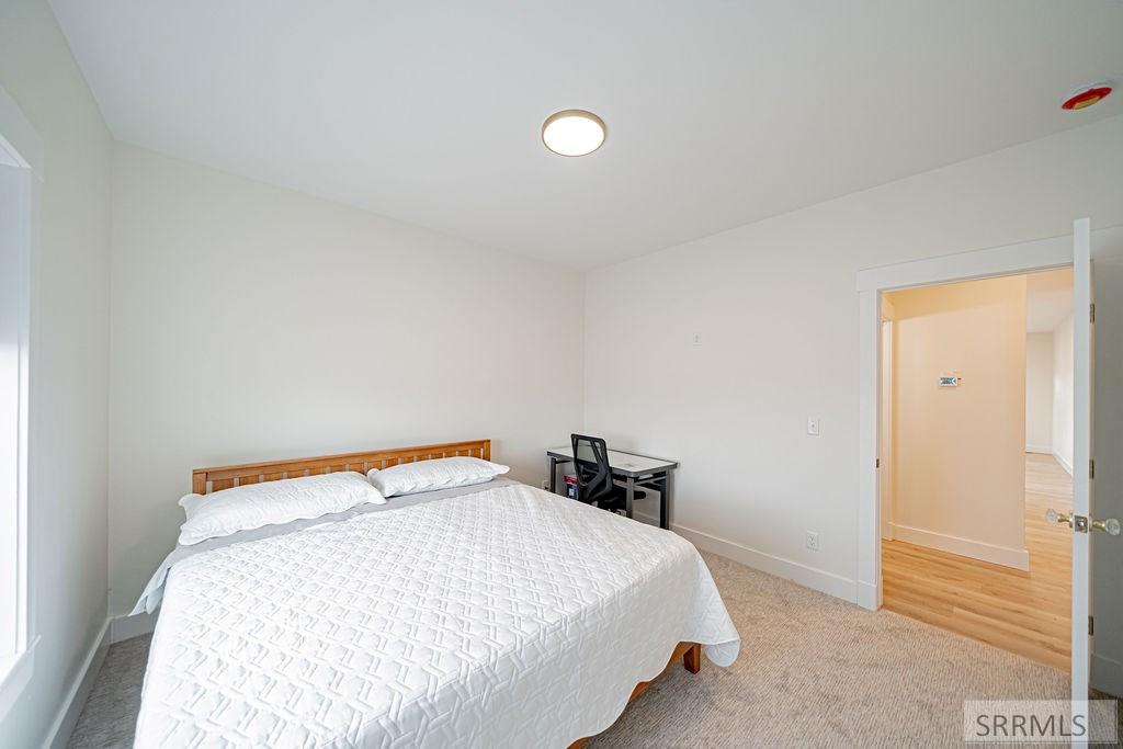3811 E 228 N Property Photo 46