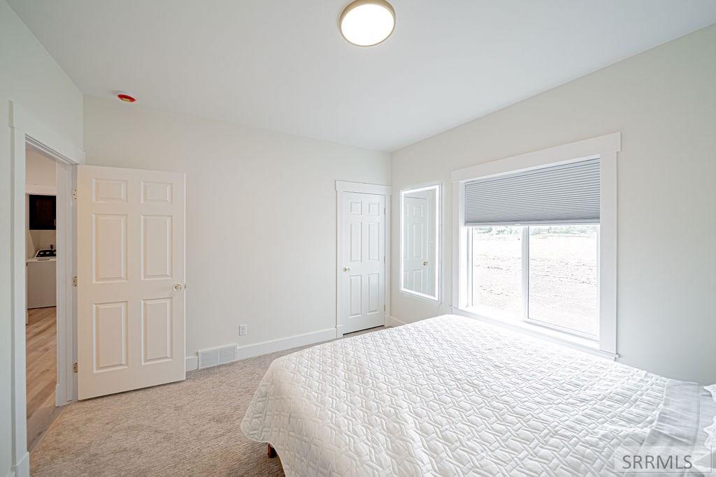 3811 E 228 N Property Photo 47