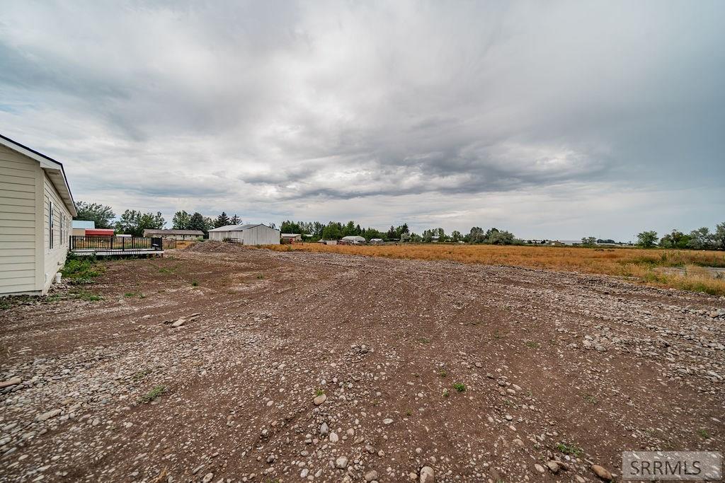 3811 E 228 N Property Photo 61
