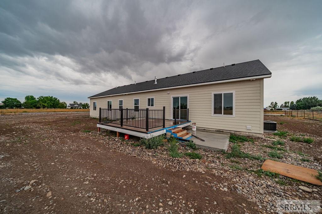 3811 E 228 N Property Photo 63