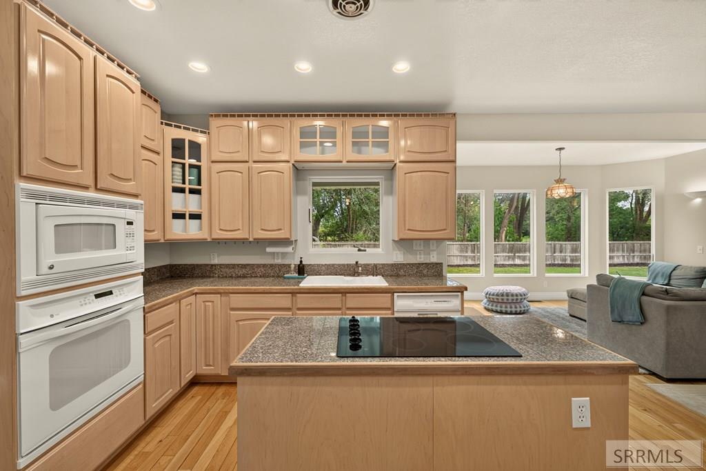 1171 Rockwood Avenue Property Photo 10