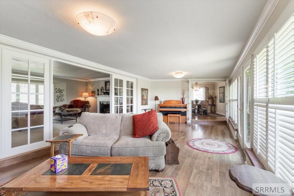 173 S 15th Avenue Property Photo 15