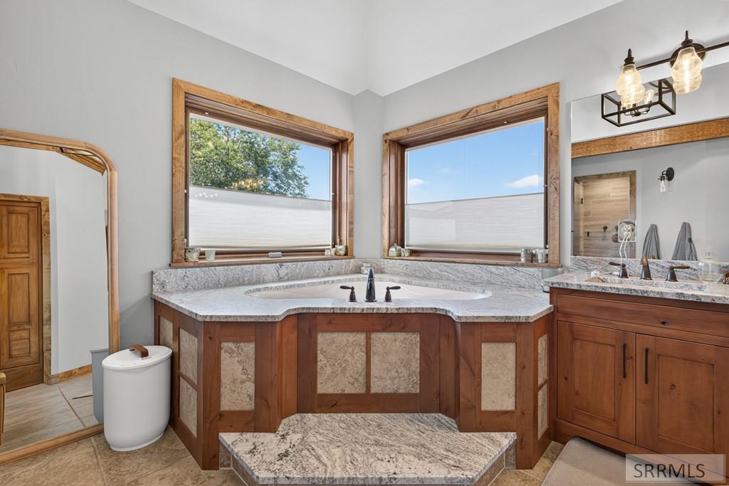 63 Mountain View Road Property Photo 43