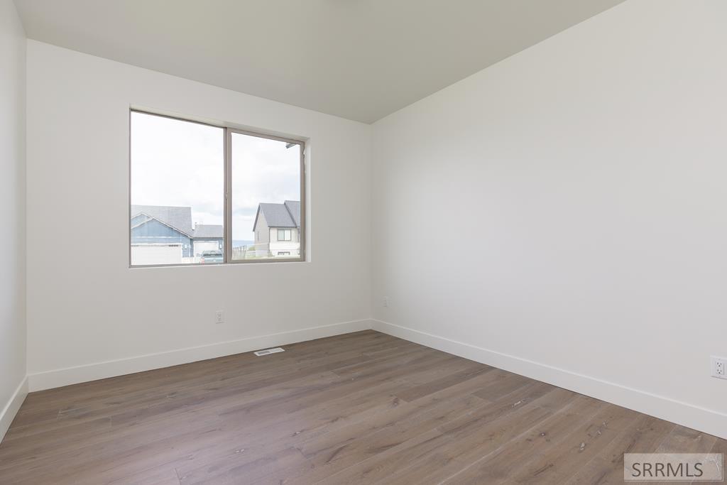2352 Ironwood Drive Property Photo 15