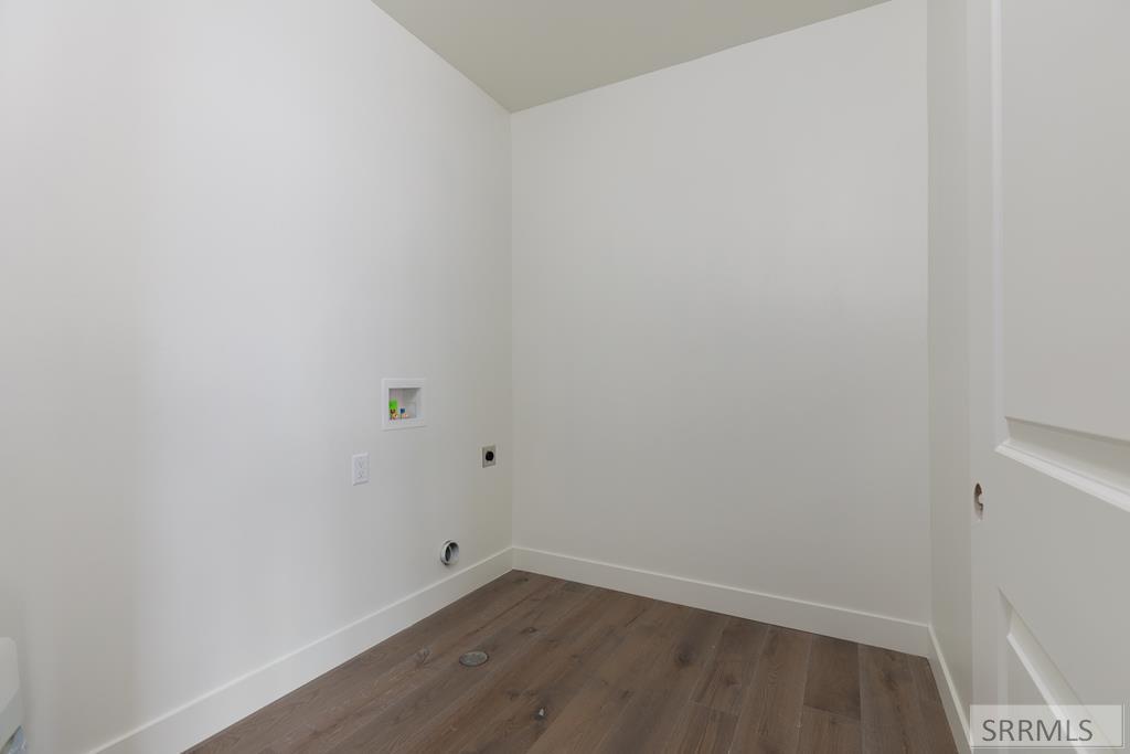 2352 Ironwood Drive Property Photo 17