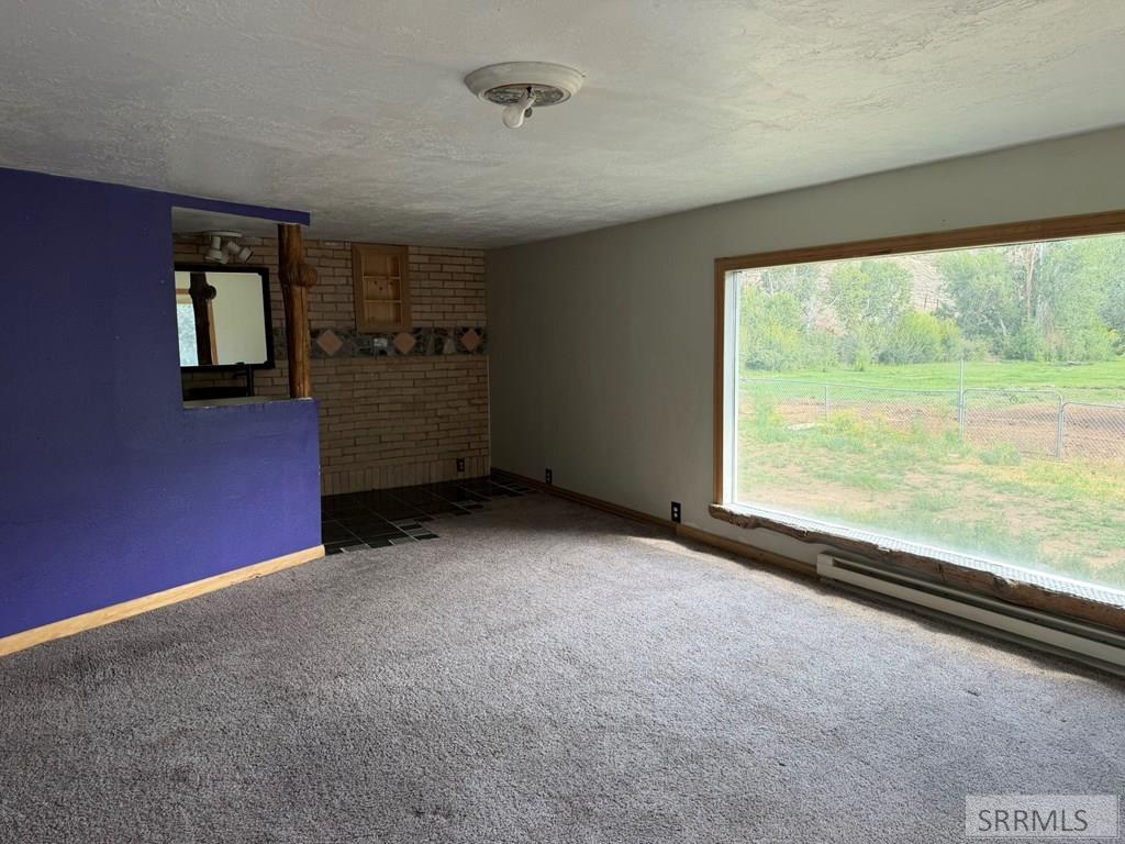 5480 Challis Creek Road Property Photo 28