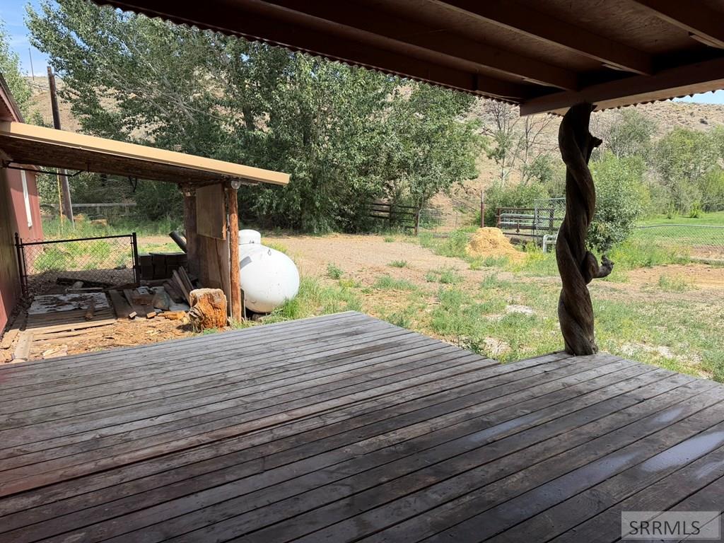 5480 Challis Creek Road Property Photo 48