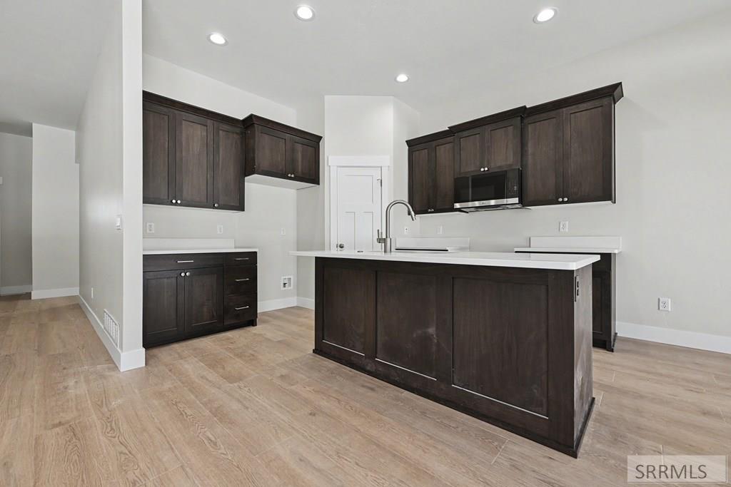 506 Willow Bend Avenue Property Photo 3