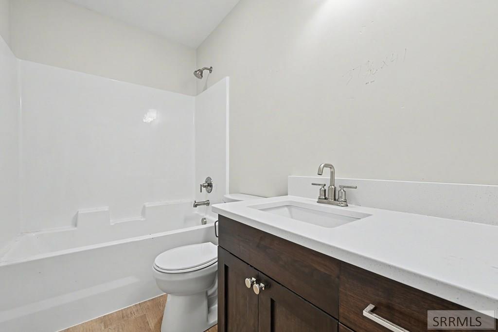 506 Willow Bend Avenue Property Photo 10