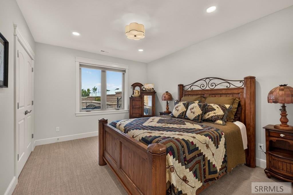3777 E 369 N Property Photo 42
