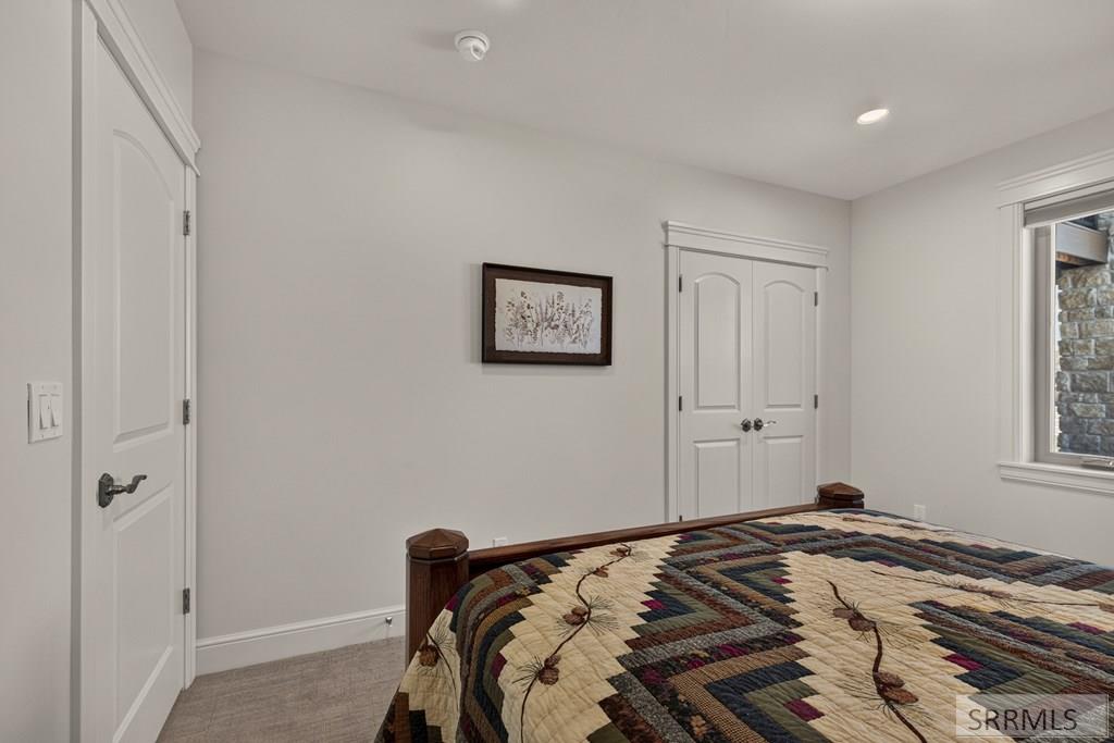 3777 E 369 N Property Photo 43