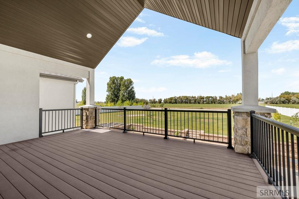 3777 E 369 N Property Photo 52