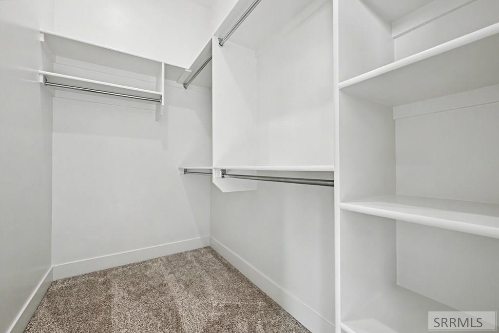 6939 Bronson Drive Property Photo 7