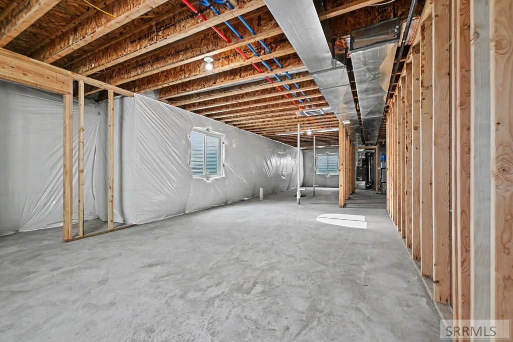 6883 Bronson Drive Property Photo 12