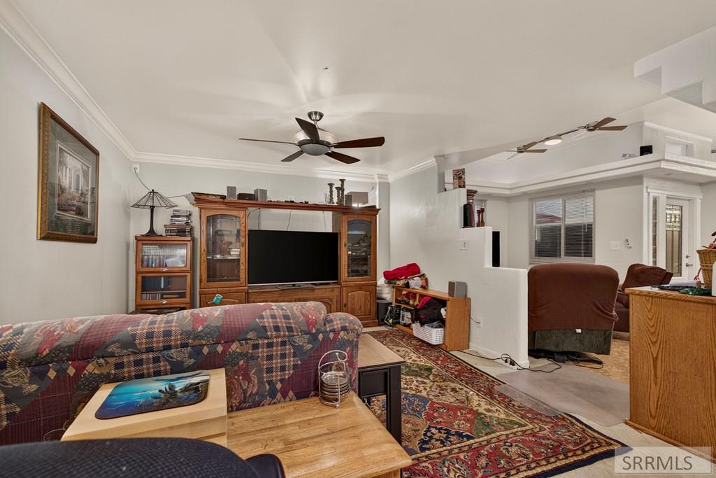 330 Main Street Property Photo 7