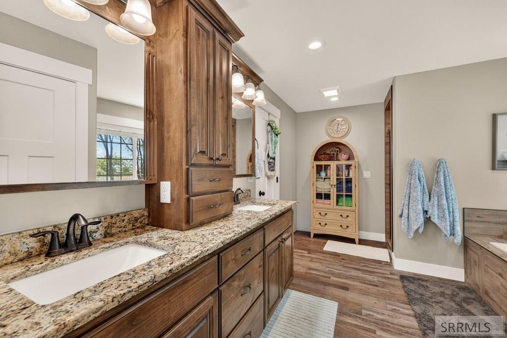 206 N 3600 E Property Photo 15
