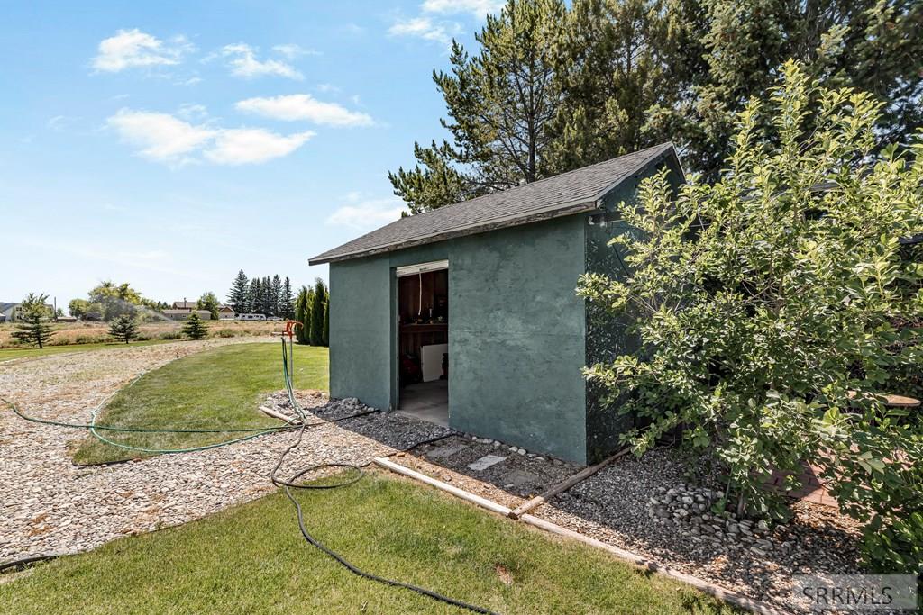 206 N 3600 E Property Photo 45