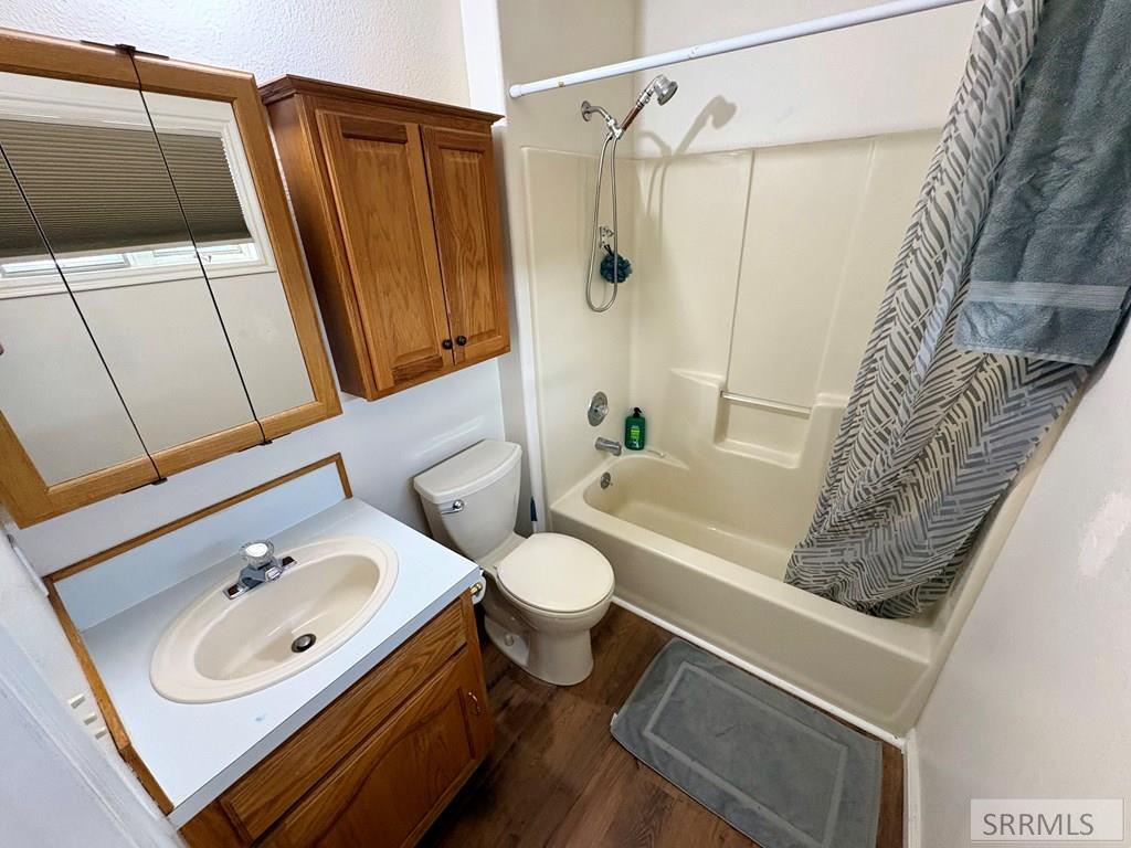 225 N 3800 E Property Photo 31