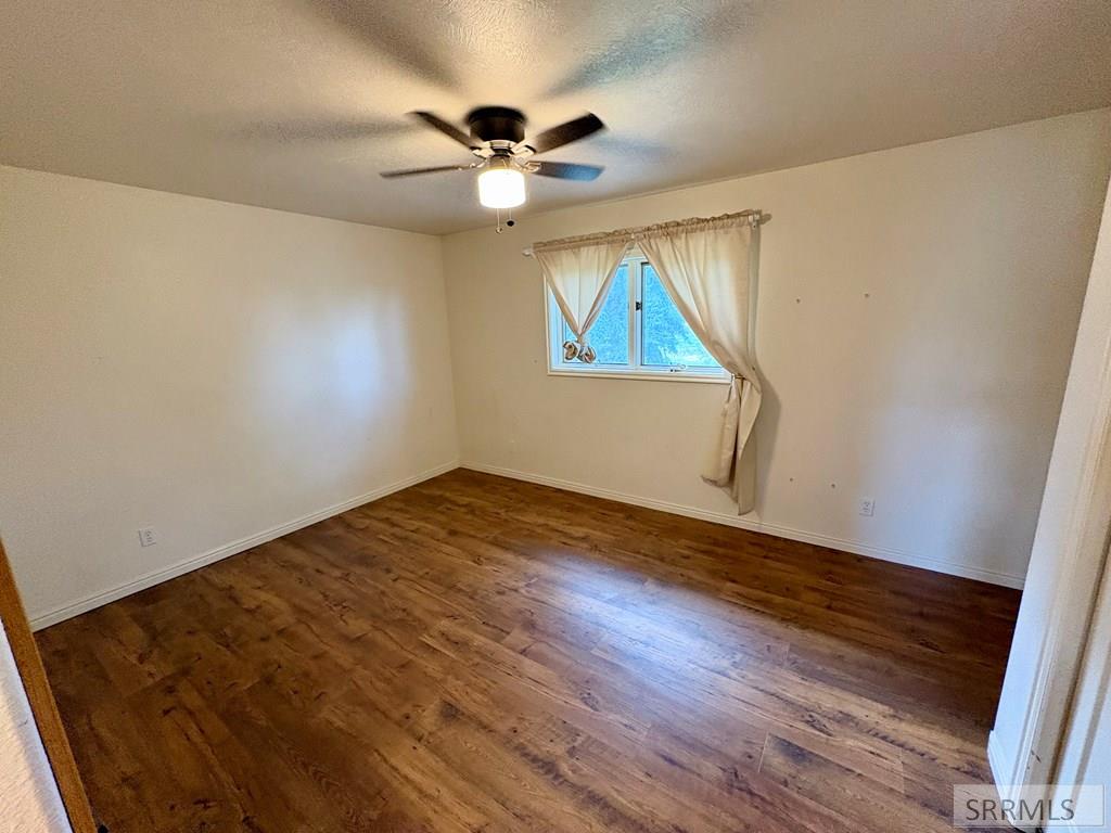 225 N 3800 E Property Photo 35