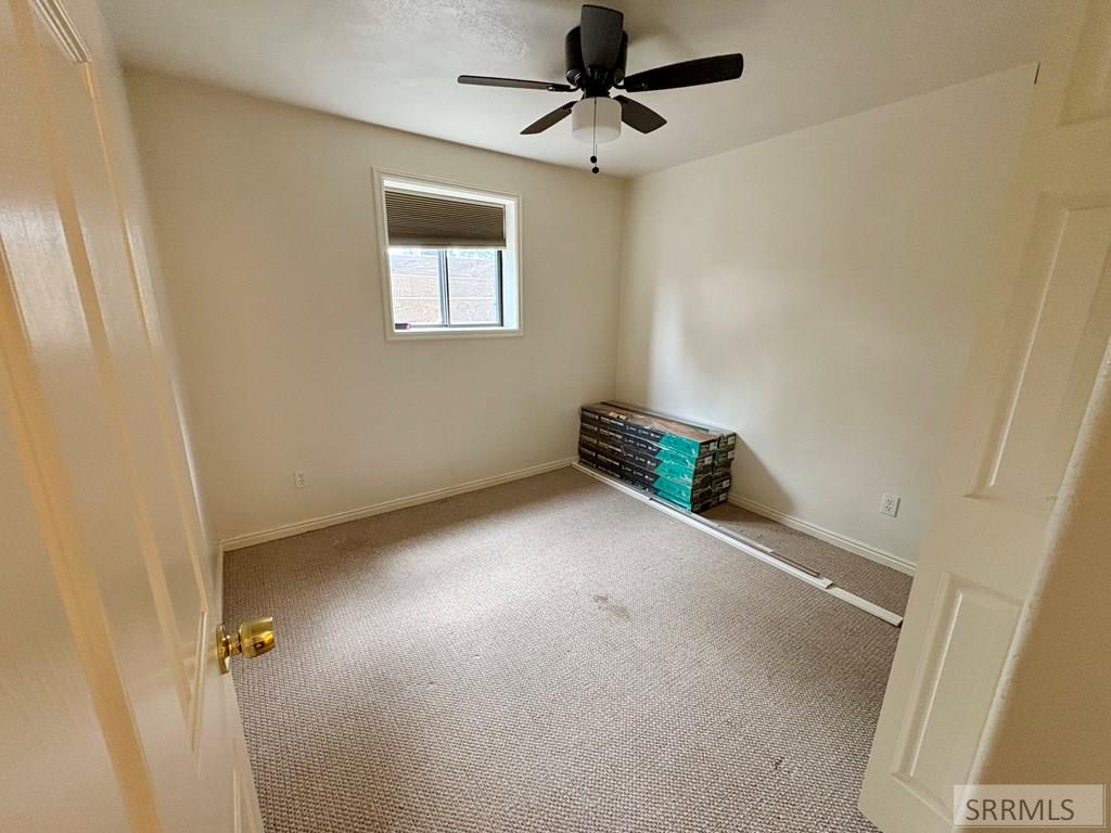 225 N 3800 E Property Photo 53