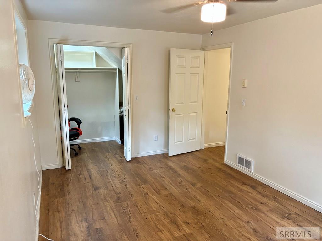 225 N 3800 E Property Photo 56