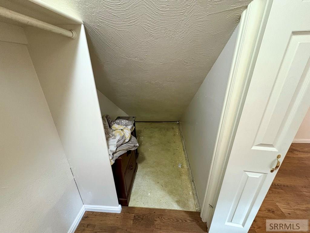 225 N 3800 E Property Photo 58