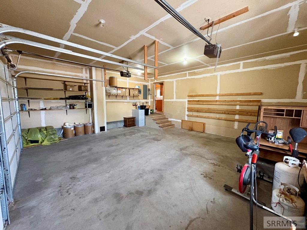 225 N 3800 E Property Photo 60