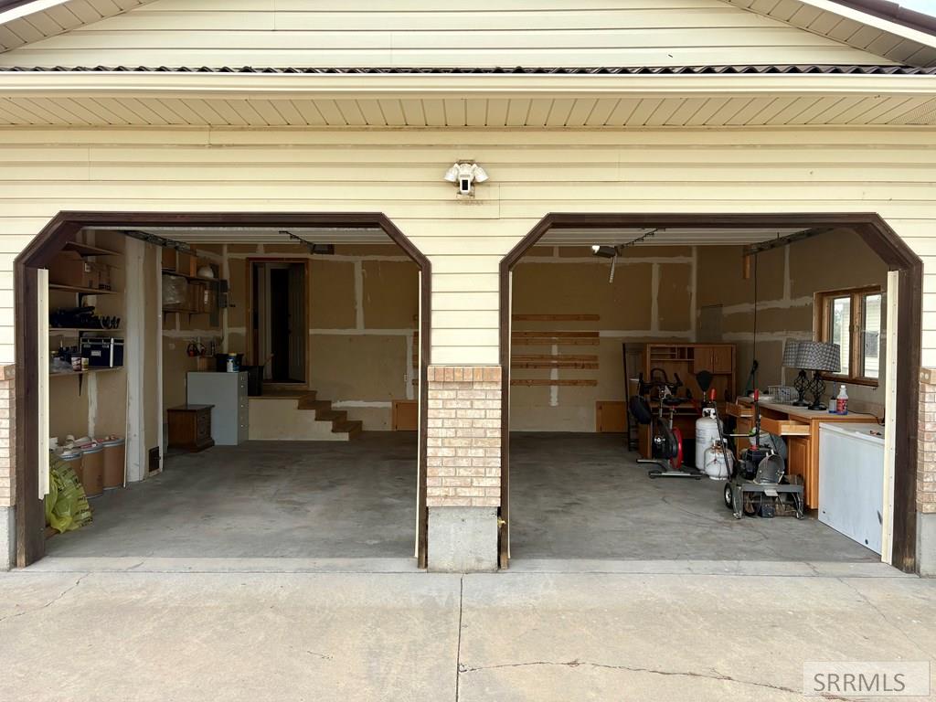 225 N 3800 E Property Photo 63