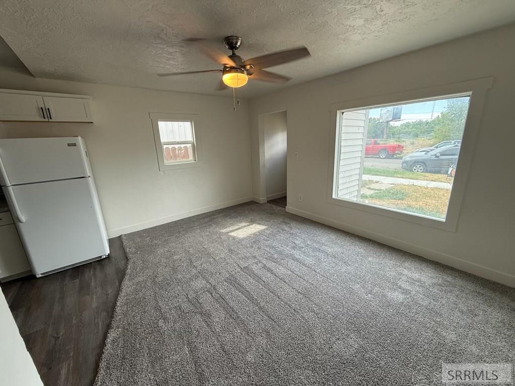114 S 2 N Property Photo 4