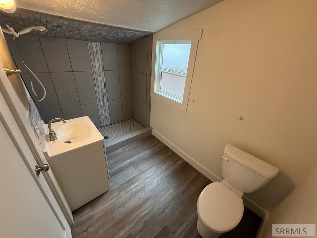114 S 2 N Property Photo 9