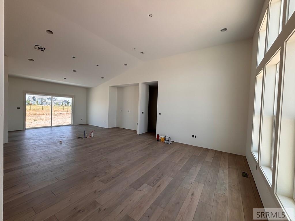 34 N Currant Lane Property Photo 8