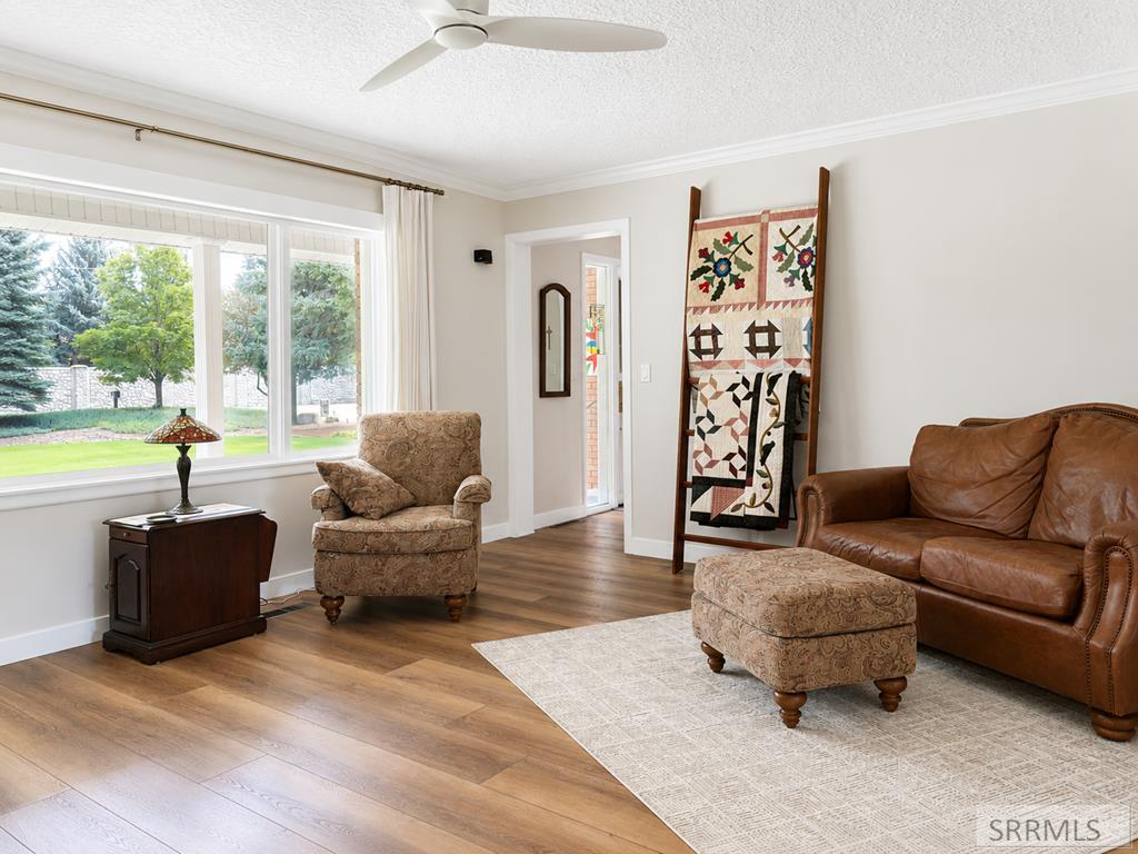 210 Sunny Heights Lane Property Photo 10