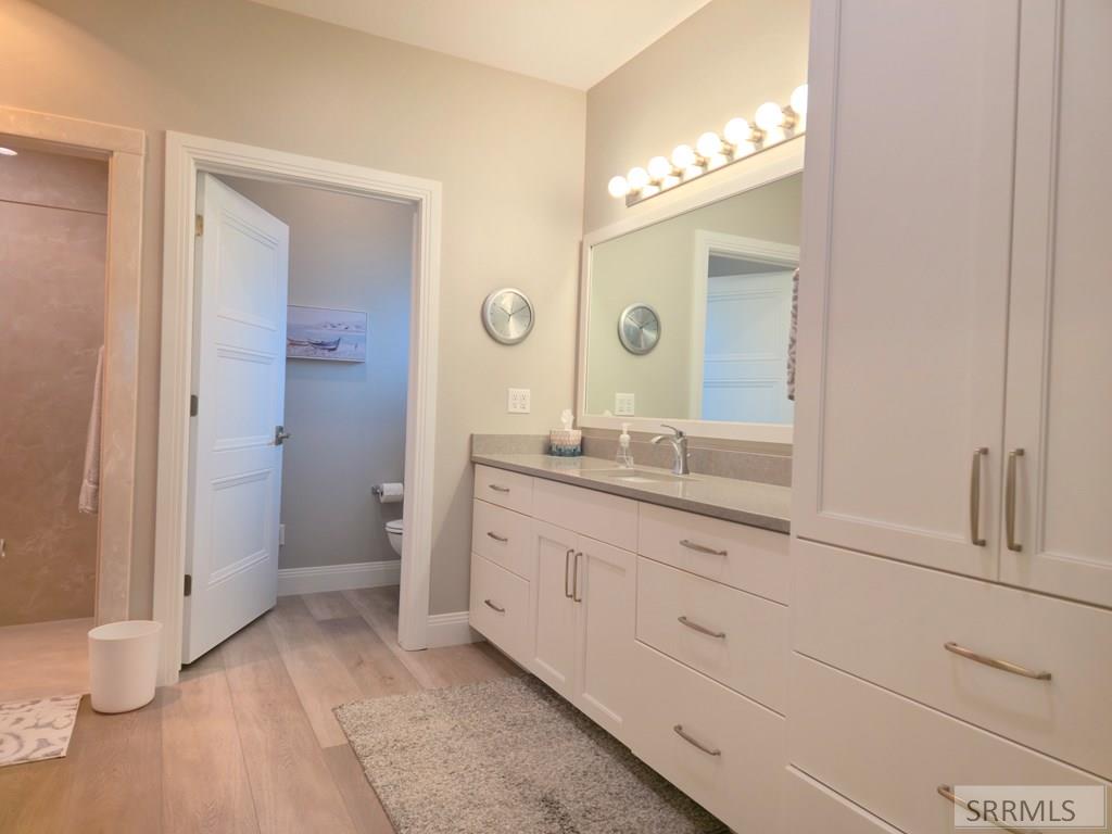 1012 Cypress Loop Property Photo 9